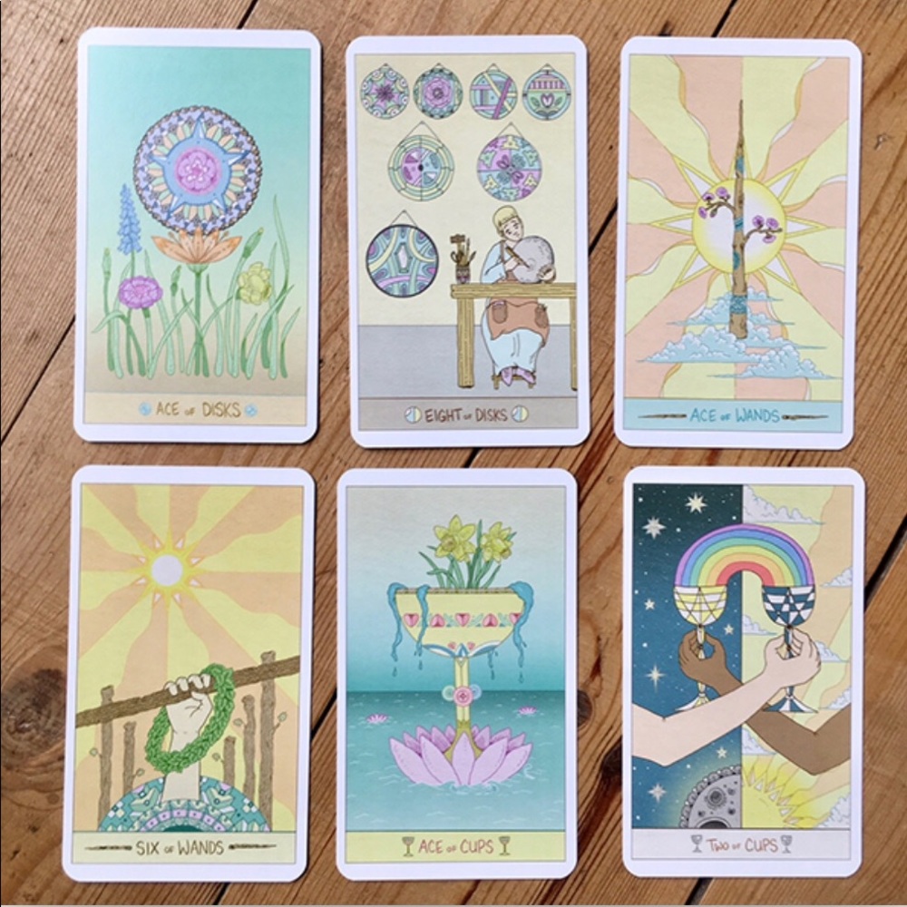 Luna Sol Tarot Deck